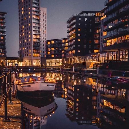 Primedoorstep Deluxe City Apt, River Canal View& Free Parking! Leeds  Exterior foto