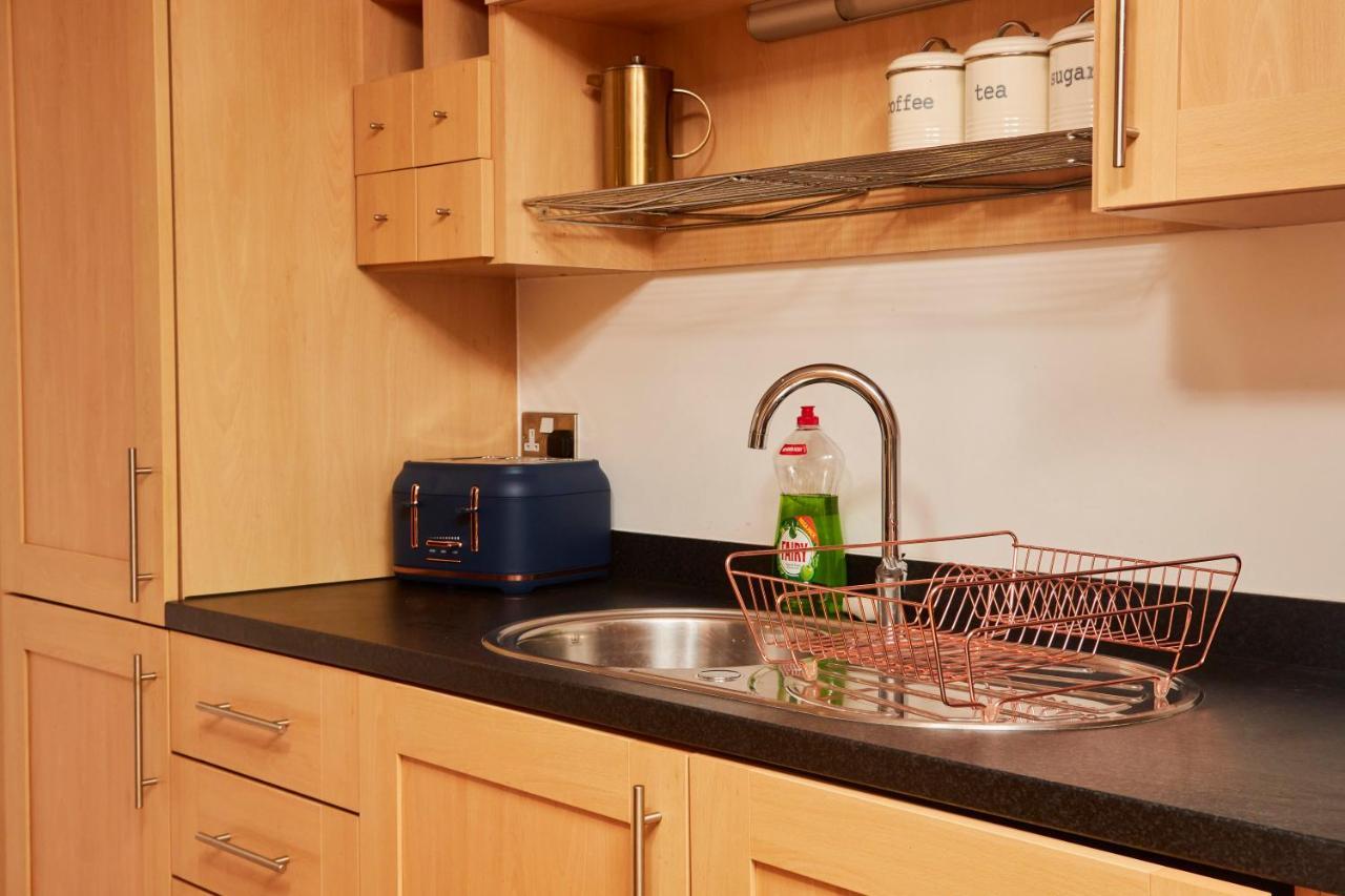 Primedoorstep Deluxe City Apt, River Canal View& Free Parking! Leeds  Exterior foto